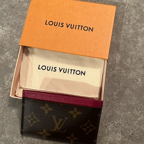 BRAND NEW! Authentic Louis Vuitton Fuchsia Card Holder - Picture 3 of 5
